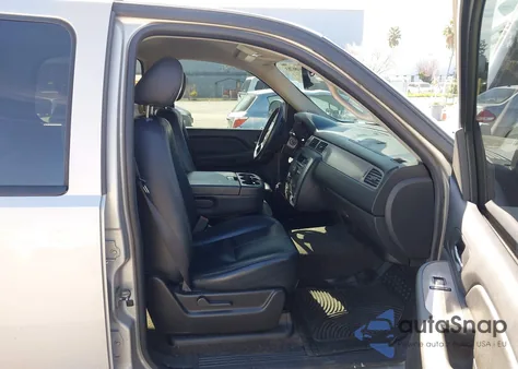 2009 Chevrolet Tahoe Ls z USA, uszkodzony, nr VIN 1GNFC13C79R284997